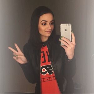 Meet your Posher, Marisa